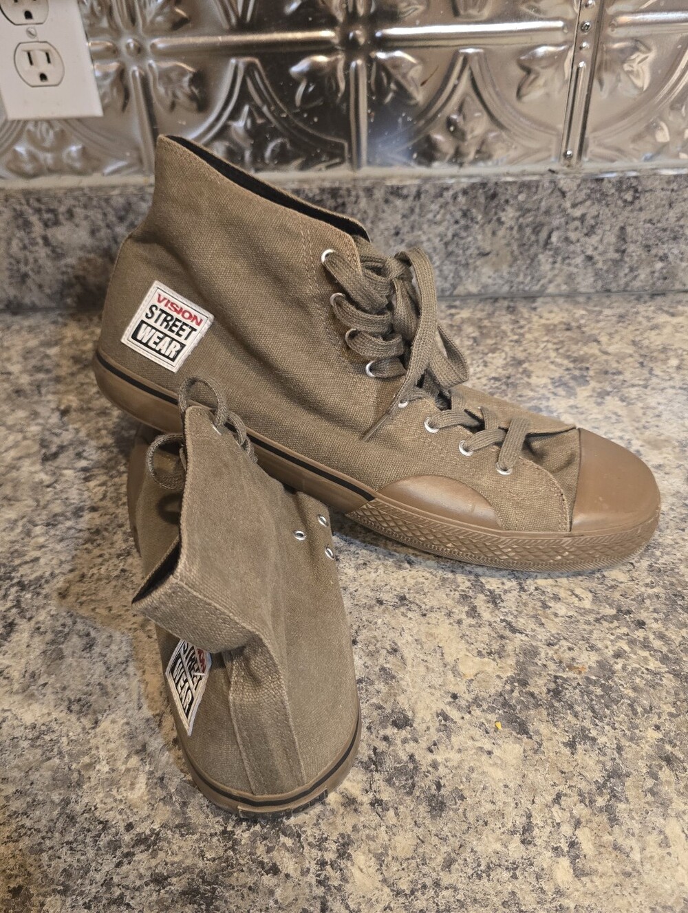 Vision Street Wear Men's Canvas Hi Top Olive Green Sneakers/Shoes Size 13